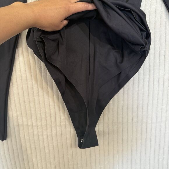 Skims Body Long Sleeve Short Dress Size Small Onyx/black NWT Built In Shapewear - Picture 7 of 11